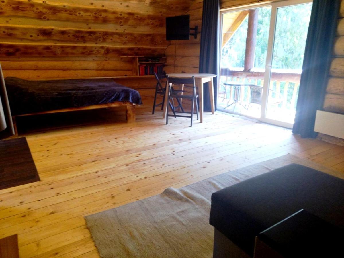 Bungalow In Mauntains With Chan Near The Forest สลาฟสเก ภายนอก รูปภาพ